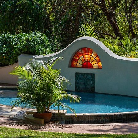 The Courtney Lodge Victoria Falls Esterno foto