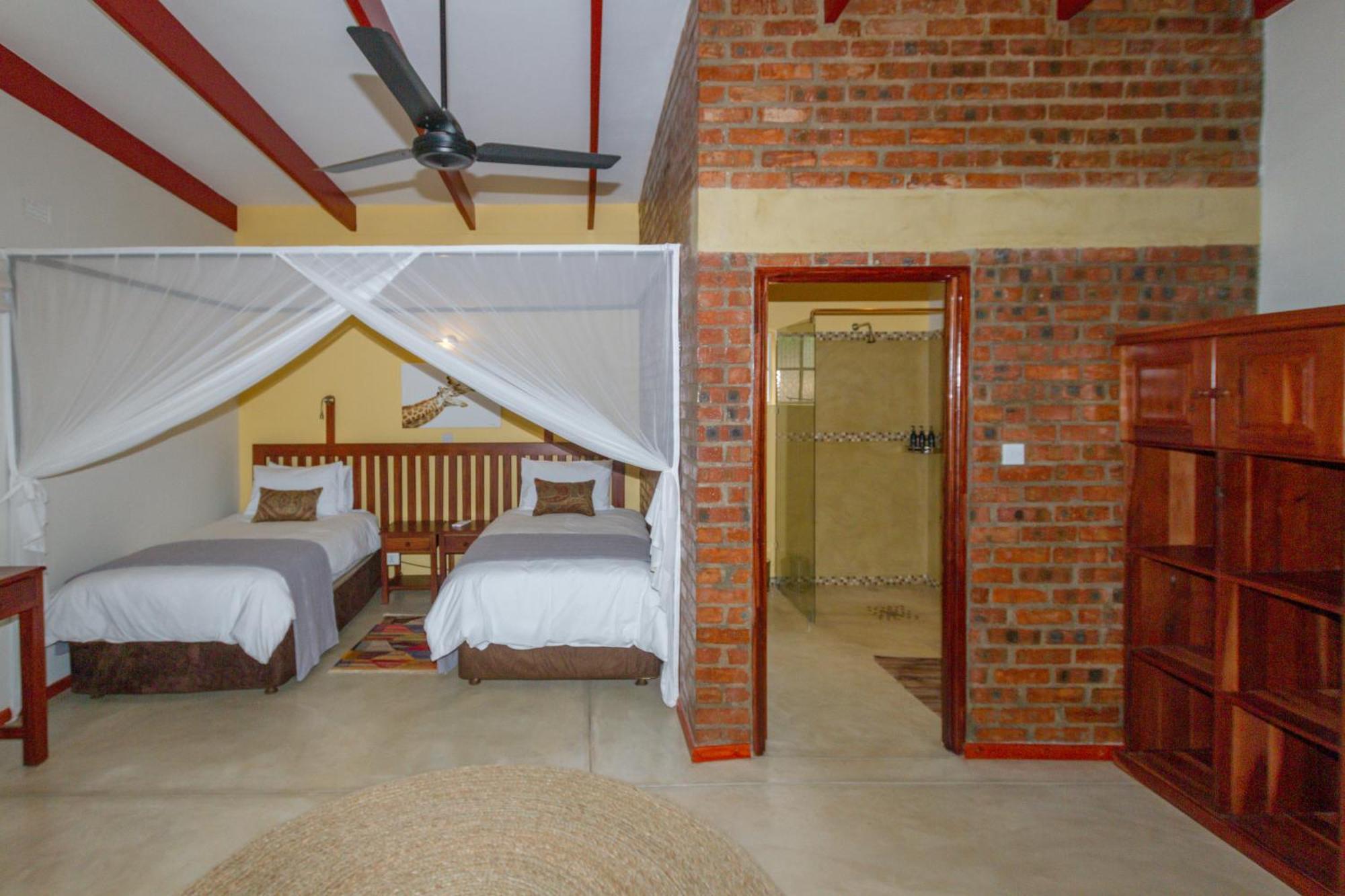 The Courtney Lodge Victoria Falls Esterno foto